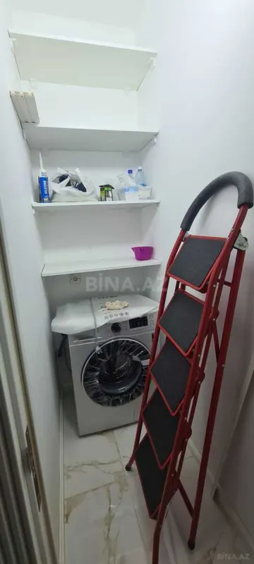 Kirayə verilir 2 otaqlı mənzil 80 m²