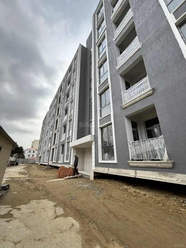 Satılır 1 otaqlı mənzil 65 m²