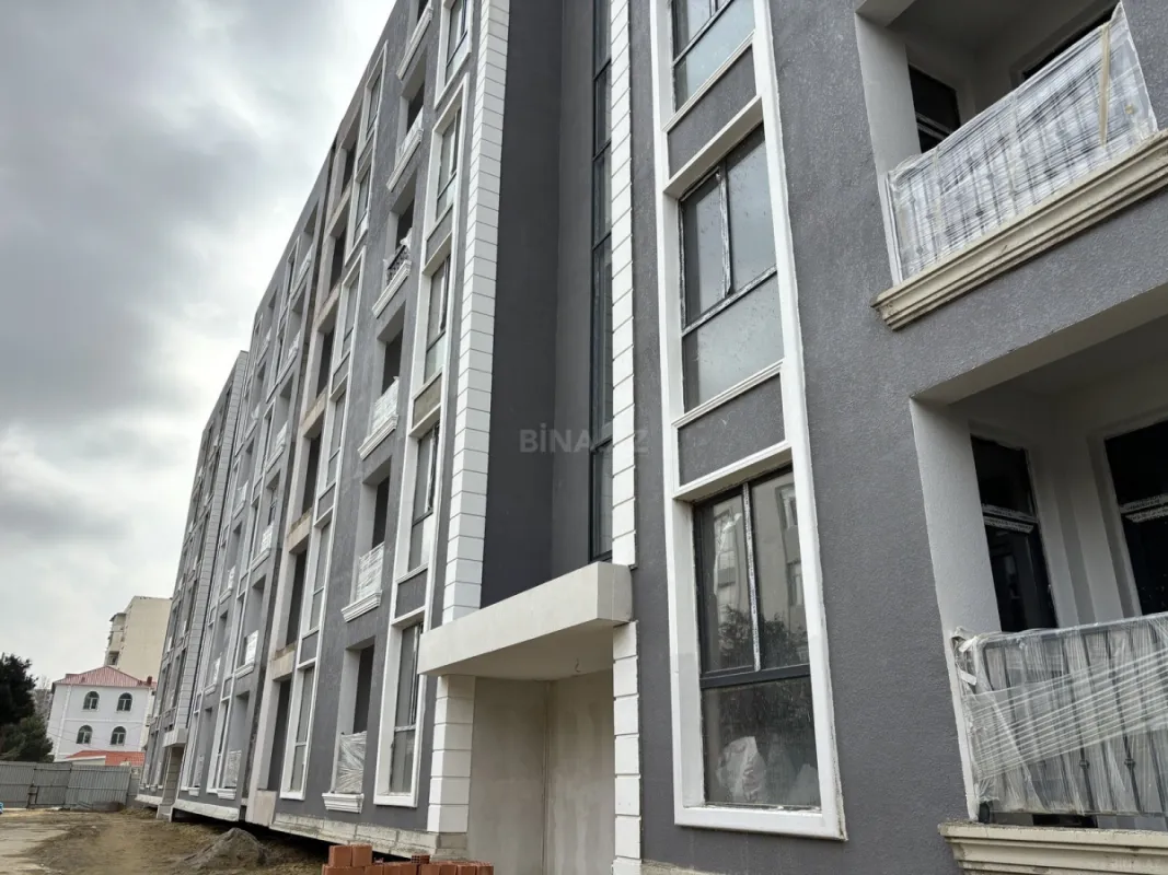 Satılır 1 otaqlı mənzil 65 m²