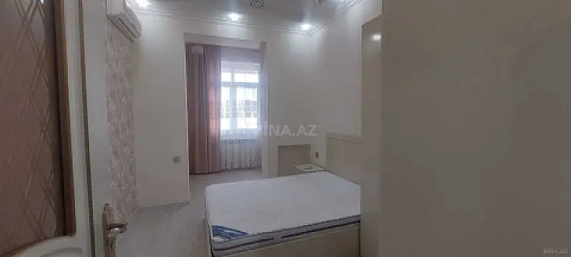 Satılır 3 otaqlı mənzil 86 m²