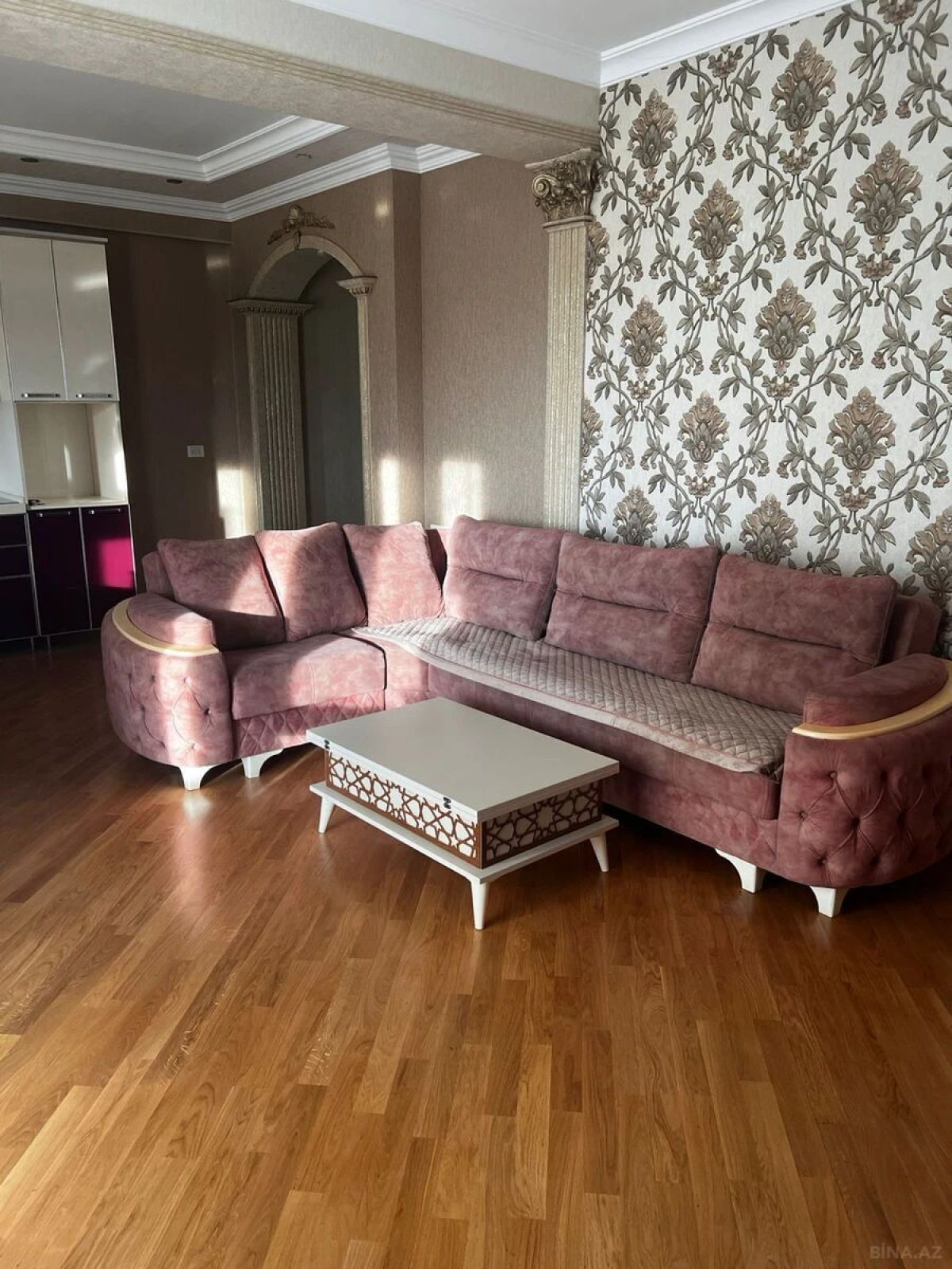 Kirayə verilir 3 otaqlı mənzil 102 m²