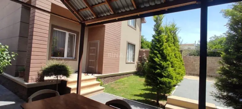 Satılır 4 otaqlı həyət evi 126 m²