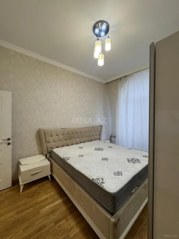 Kirayə verilir 2 otaqlı mənzil 80 m²