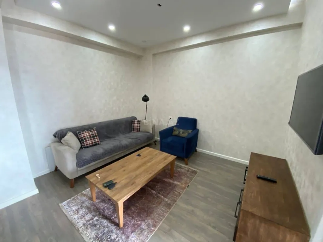 Kirayə verilir 2 otaqlı mənzil 53 m²