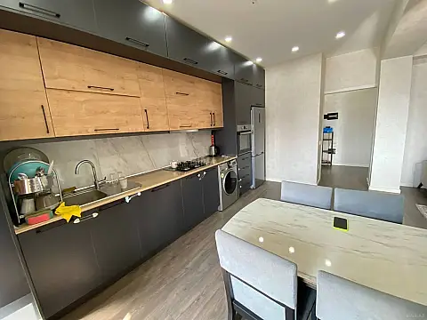 Kirayə verilir 2 otaqlı mənzil 53 m²