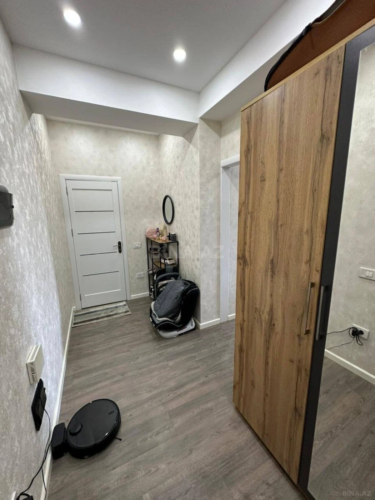 Kirayə verilir 2 otaqlı mənzil 53 m²