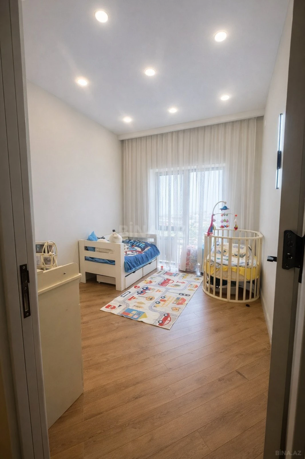 Satılır 3 otaqlı mənzil 89 m²