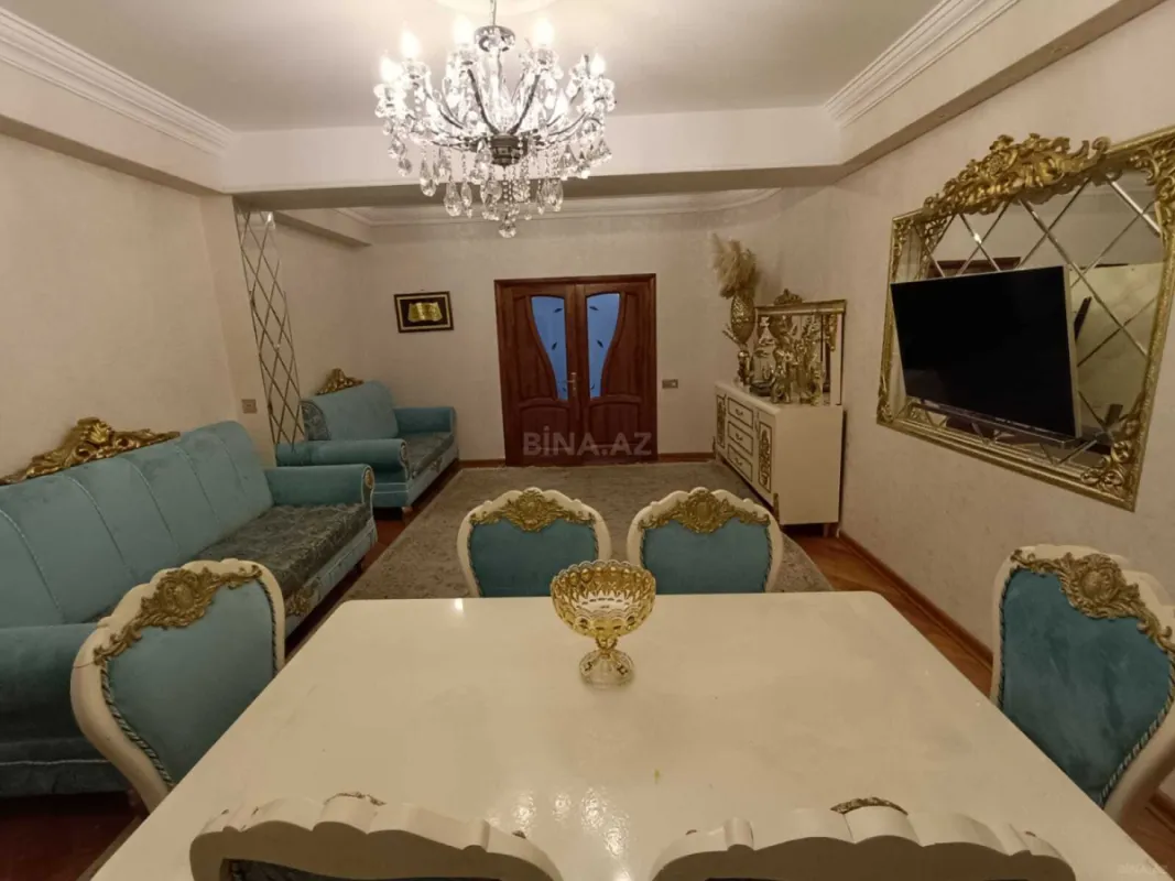 Kirayə verilir 3 otaqlı mənzil 110 m²