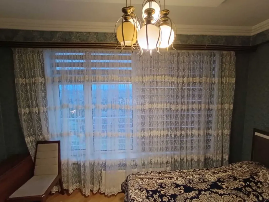 Kirayə verilir 3 otaqlı mənzil 110 m²