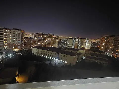 Satılır 3 otaqlı mənzil 134 m²