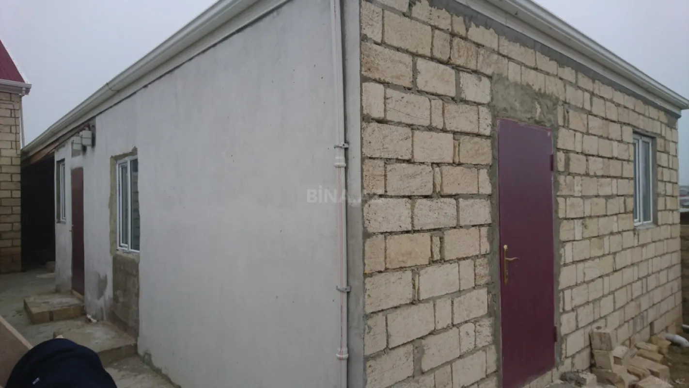 Kirayə verilir 2 otaqlı həyət evi 50 m²