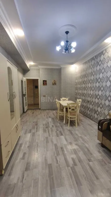 Kirayə verilir 2 otaqlı mənzil 52 m²