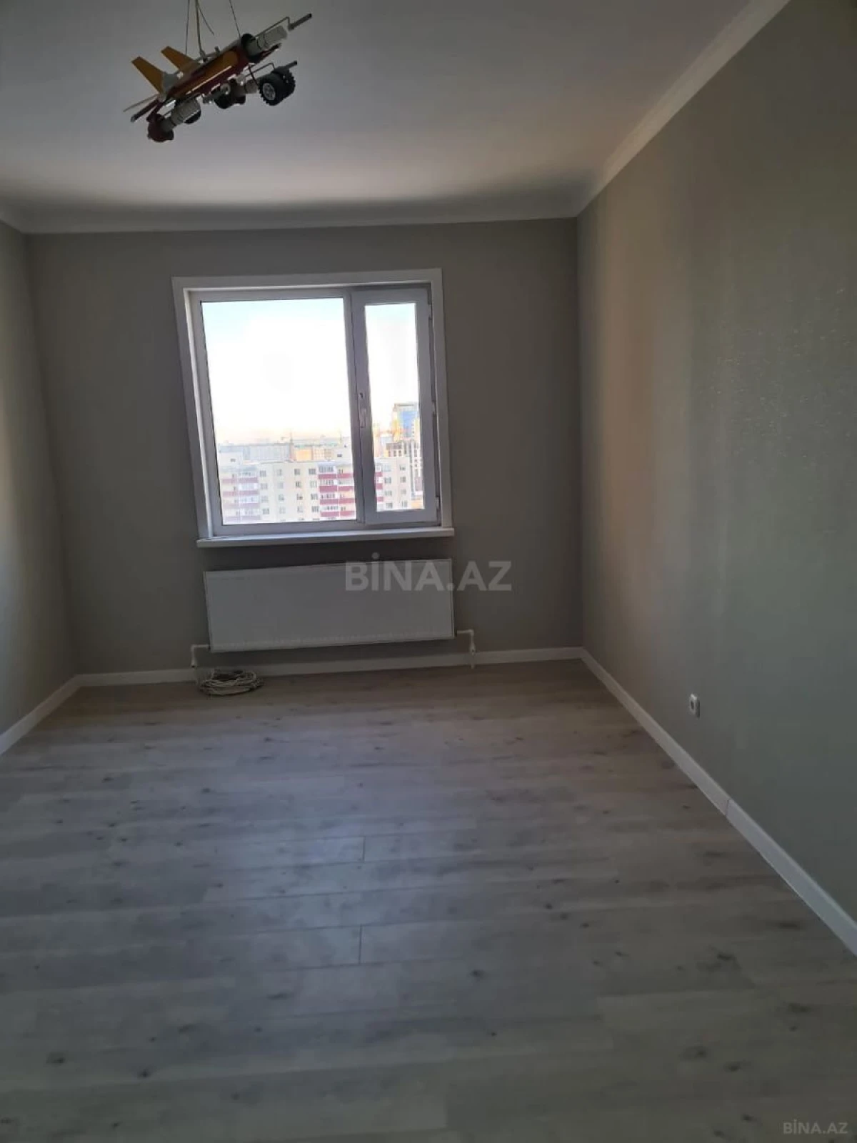 Satılır 3 otaqlı mənzil 85 m²
