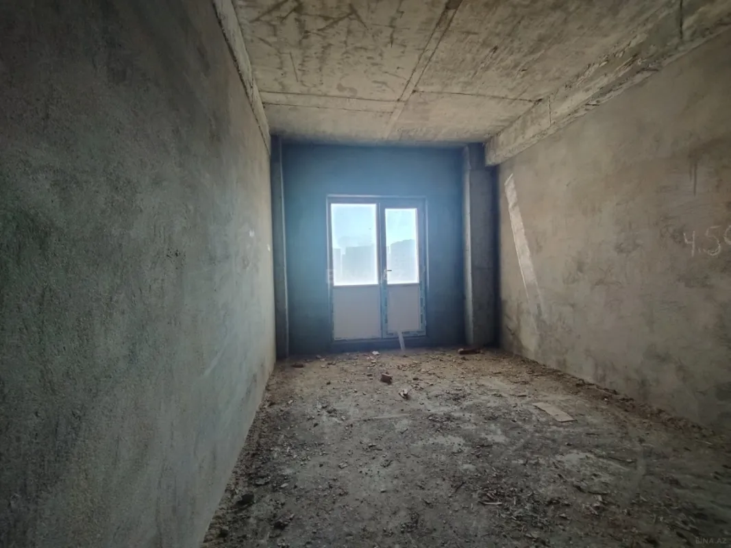 Satılır 3 otaqlı mənzil 119 m²
