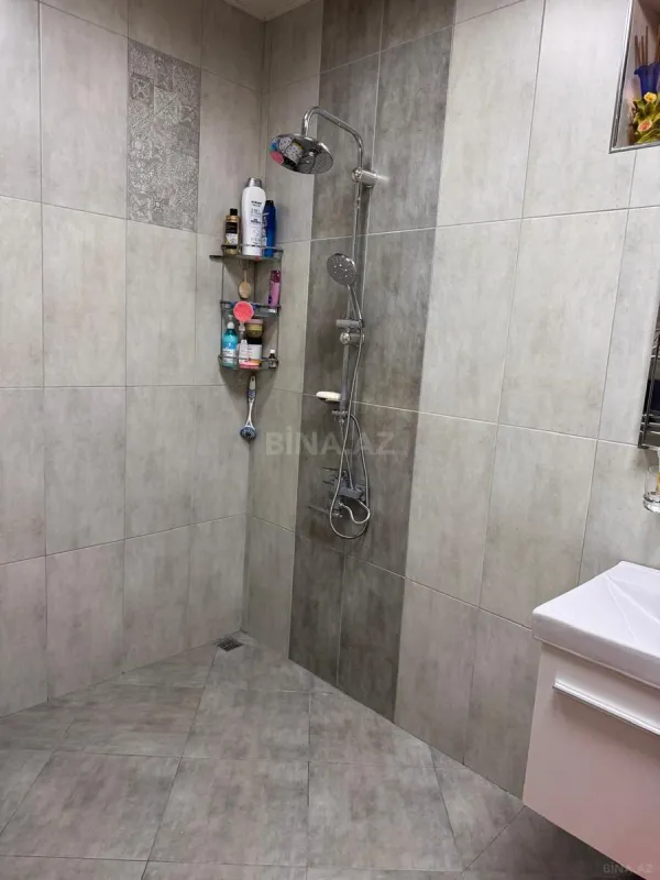 Satılır 4 otaqlı həyət evi 160 m²