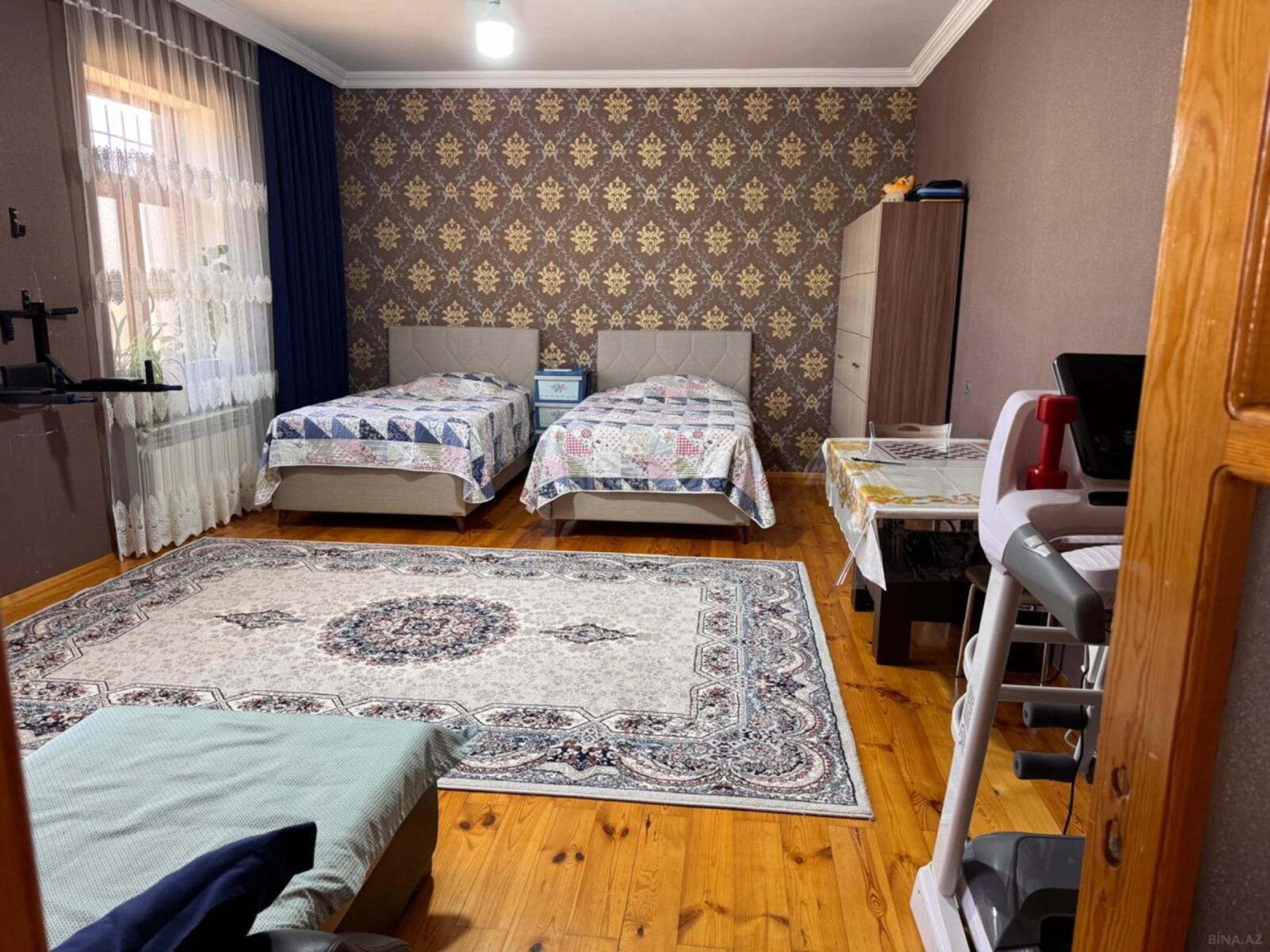Satılır 4 otaqlı həyət evi 160 m²