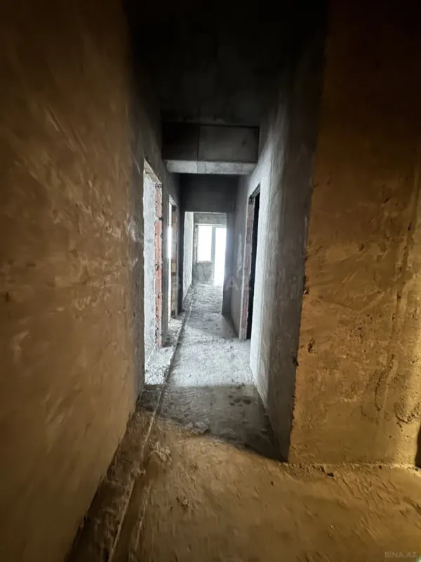 Satılır 2 otaqlı mənzil 85 m²