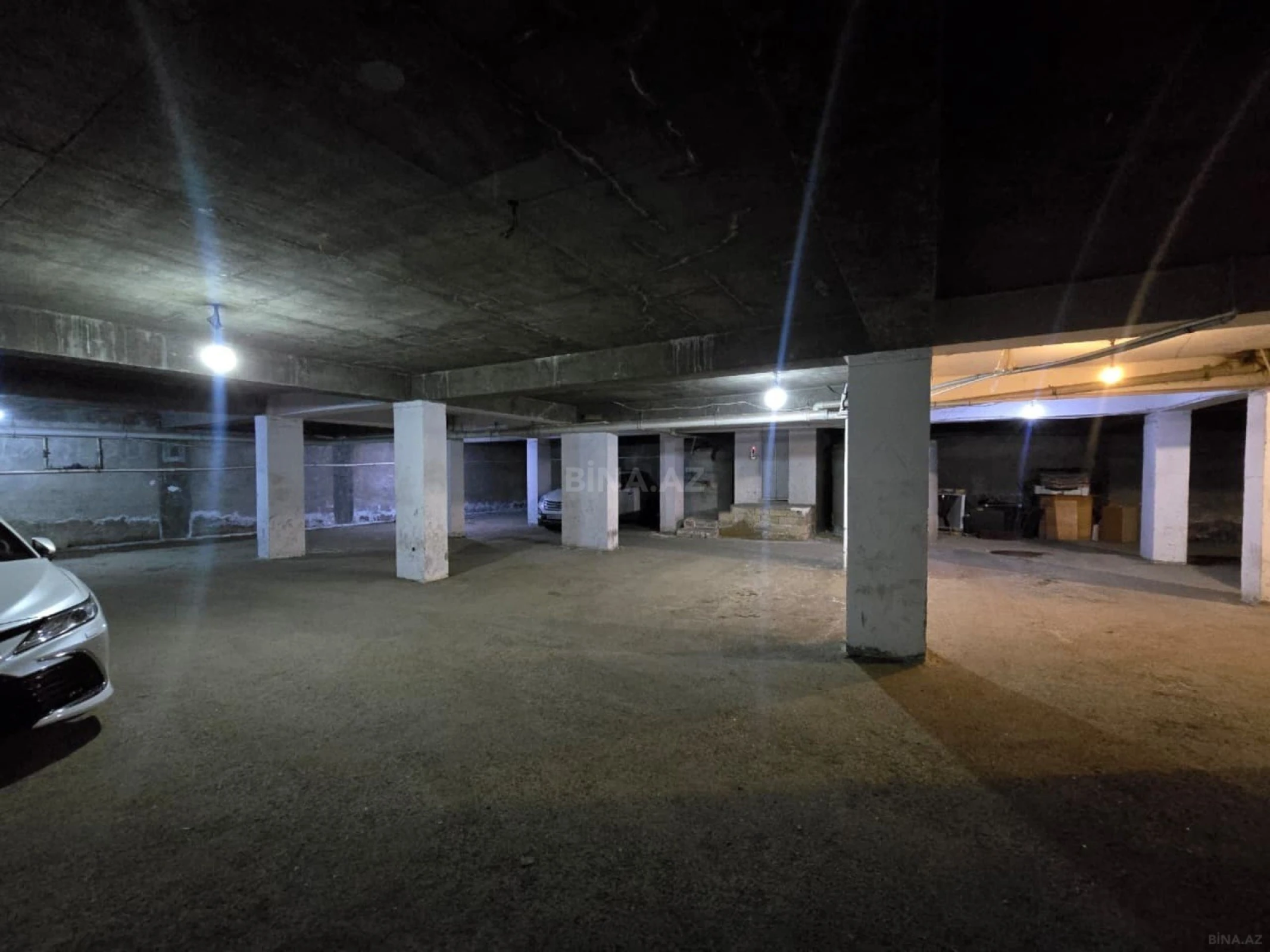 Satılır 3 otaqlı mənzil 92 m²