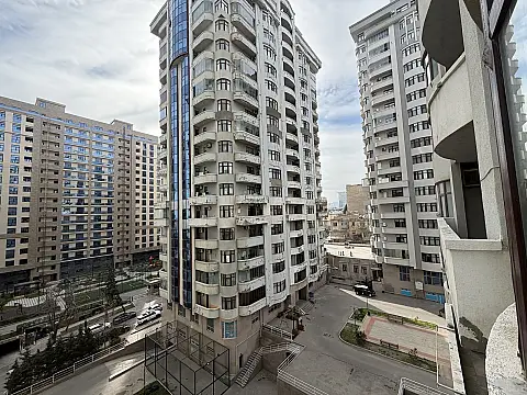 Satılır 4 otaqlı mənzil 172 m² — Bakı, Nəsimi 4 otaq 172.00 m²