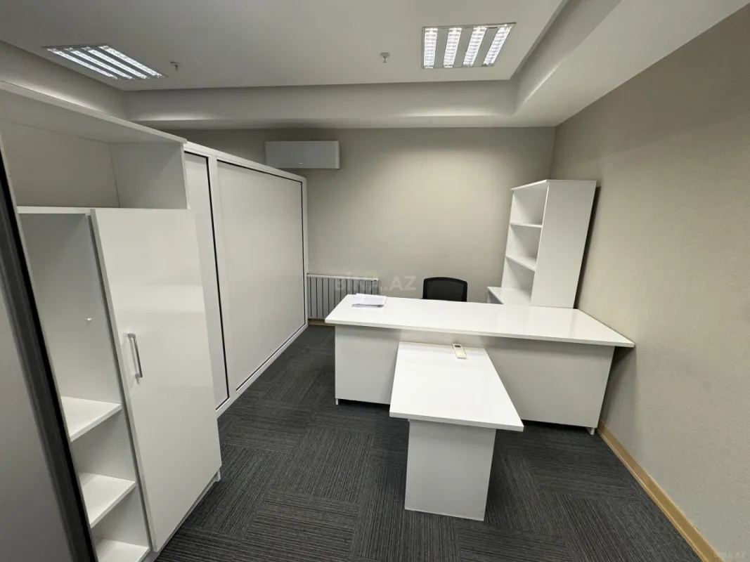 Kirayə verilir 6 otaqlı ofis 236 m²