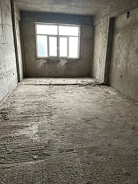 Satılır 3 otaqlı mənzil 138 m²