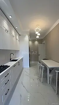 Kirayə verilir 4 otaqlı mənzil 170 m²