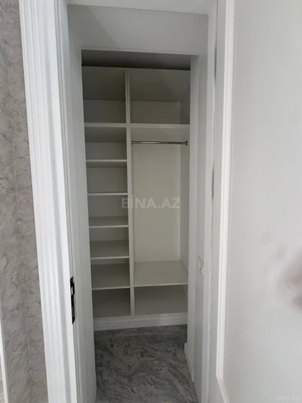 Kirayə verilir 4 otaqlı mənzil 170 m²