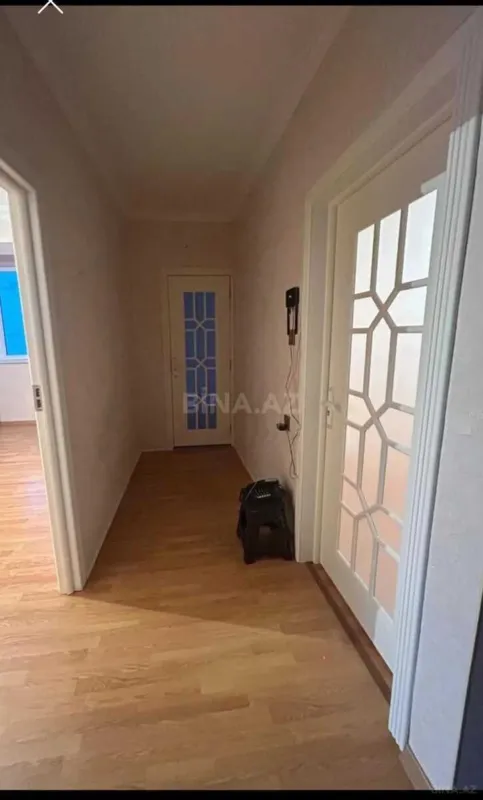 Satılır 2 otaqlı mənzil 56 m²