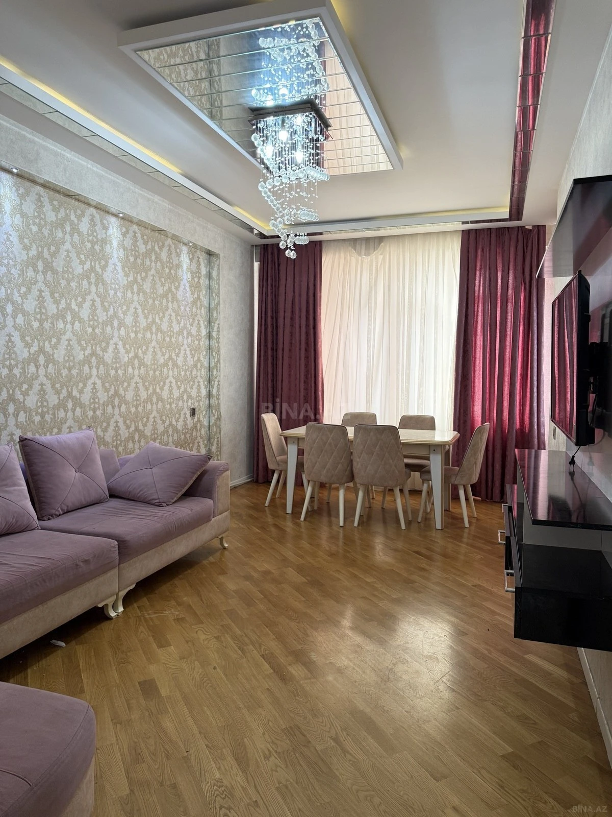 Kirayə verilir 2 otaqlı mənzil 75 m²