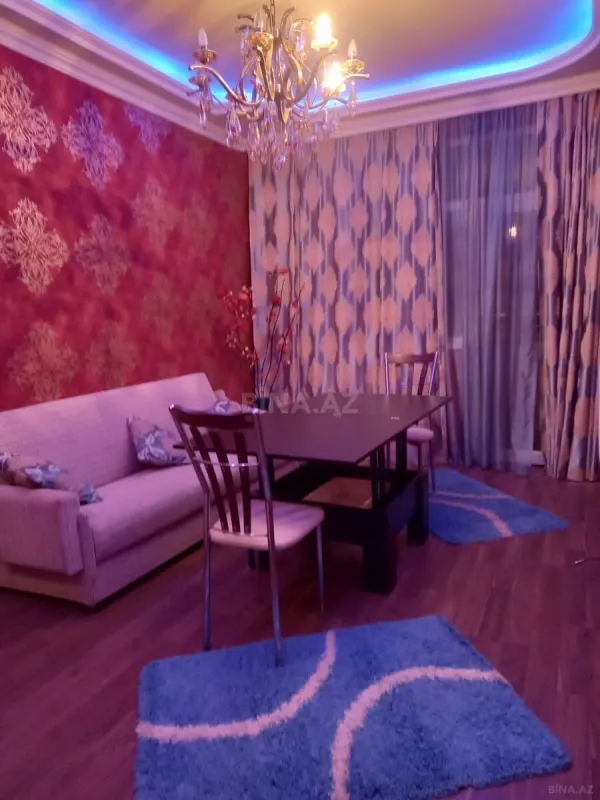 Kirayə verilir 2 otaqlı mənzil 54 m²