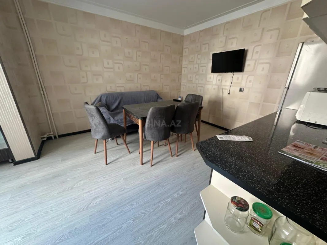 Kirayə verilir 3 otaqlı mənzil 100 m²