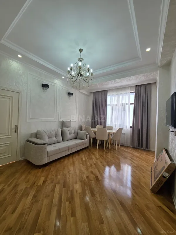Kirayə verilir 2 otaqlı mənzil 60 m²