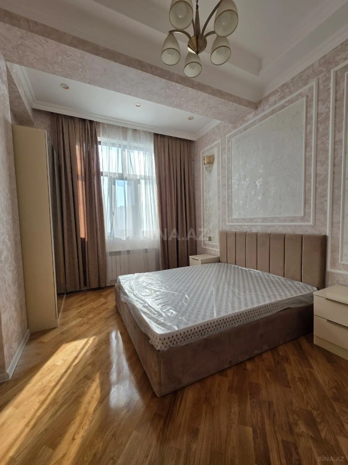 Kirayə verilir 2 otaqlı mənzil 60 m²