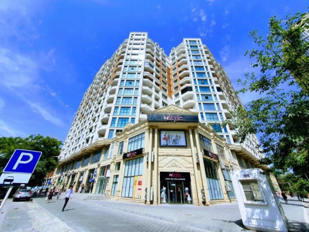 Kirayə verilir 2 otaqlı mənzil 85 m²