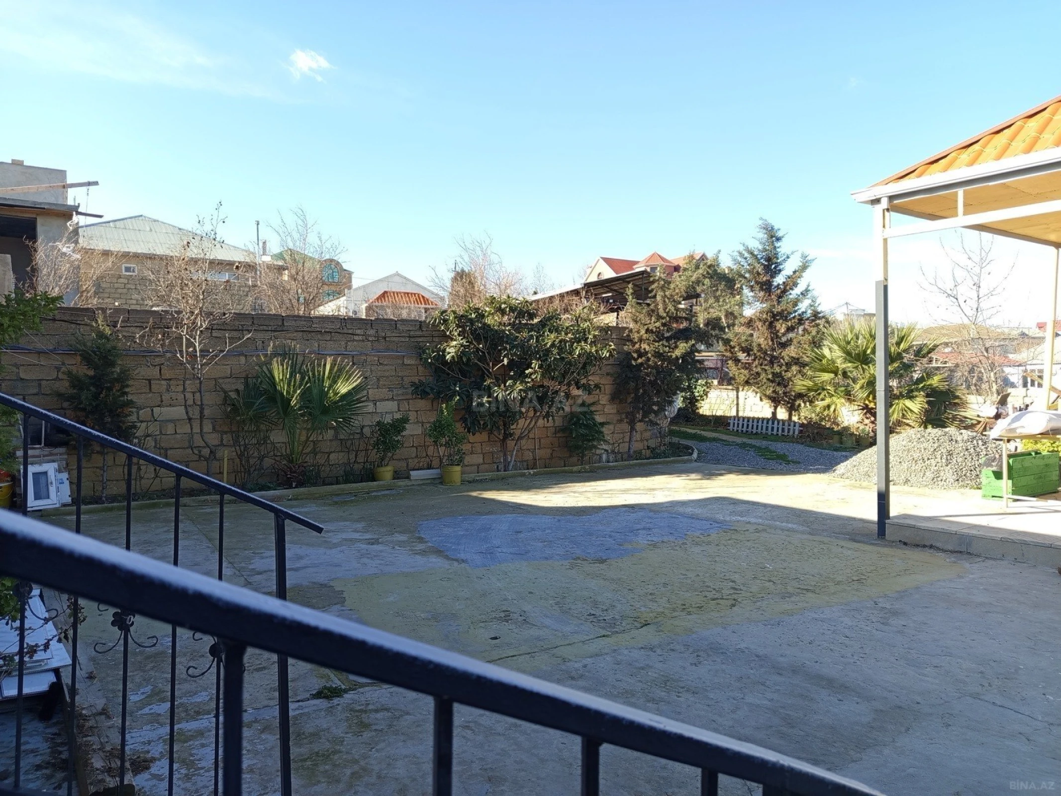 Satılır 4 otaqlı həyət evi 130 m²