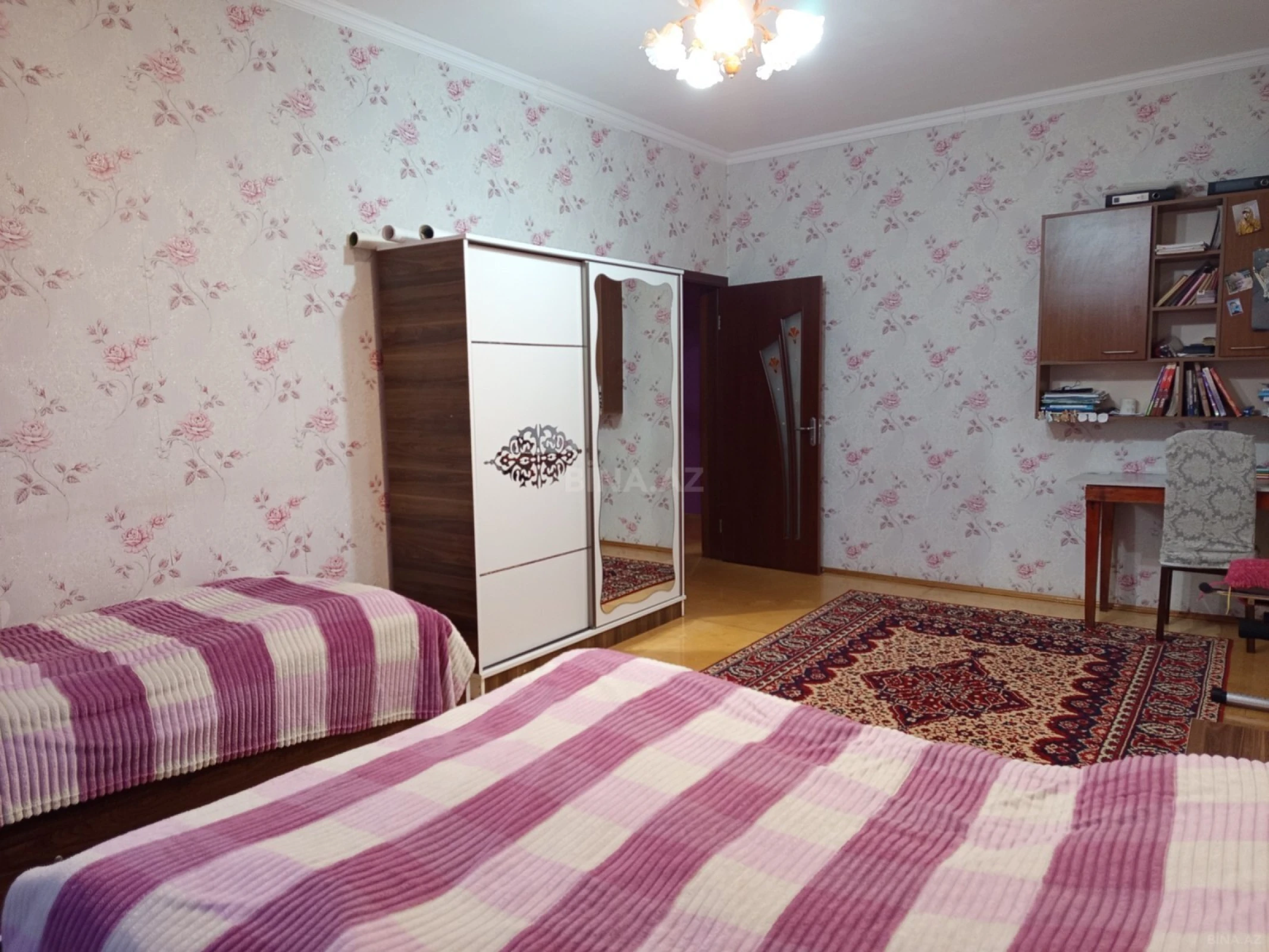 Satılır 4 otaqlı həyət evi 130 m²