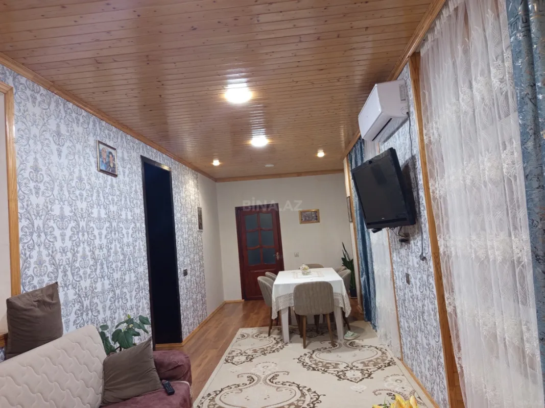 Satılır 4 otaqlı həyət evi 130 m²