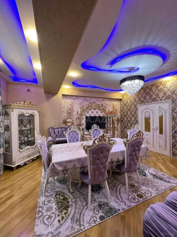 Kirayə verilir 3 otaqlı mənzil 140 m²