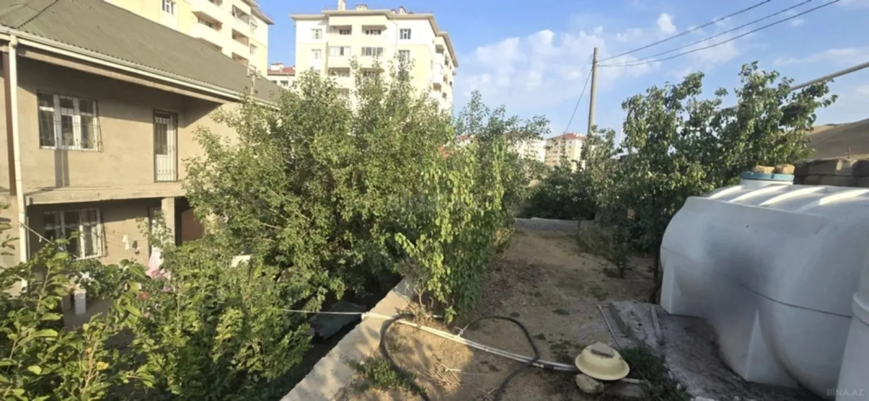 Satılır 7 otaqlı həyət evi 200 m²