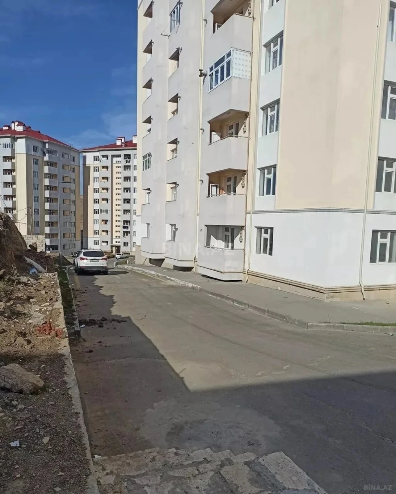 Satılır 7 otaqlı həyət evi 200 m²