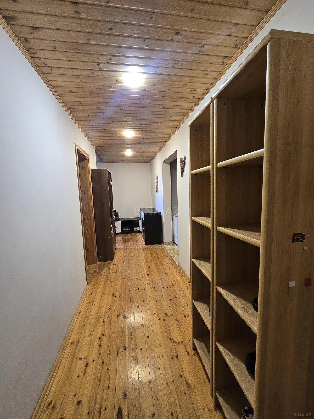 Satılır 7 otaqlı həyət evi 200 m²