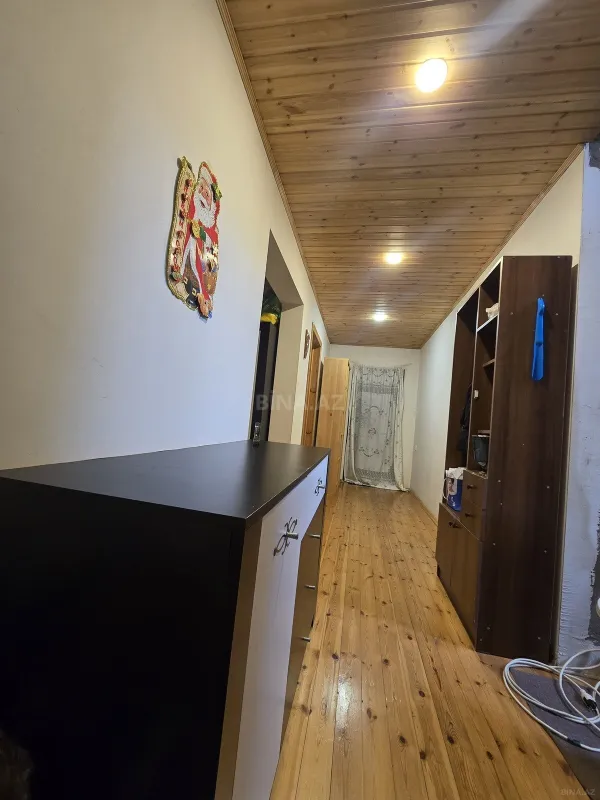 Satılır 7 otaqlı həyət evi 200 m²