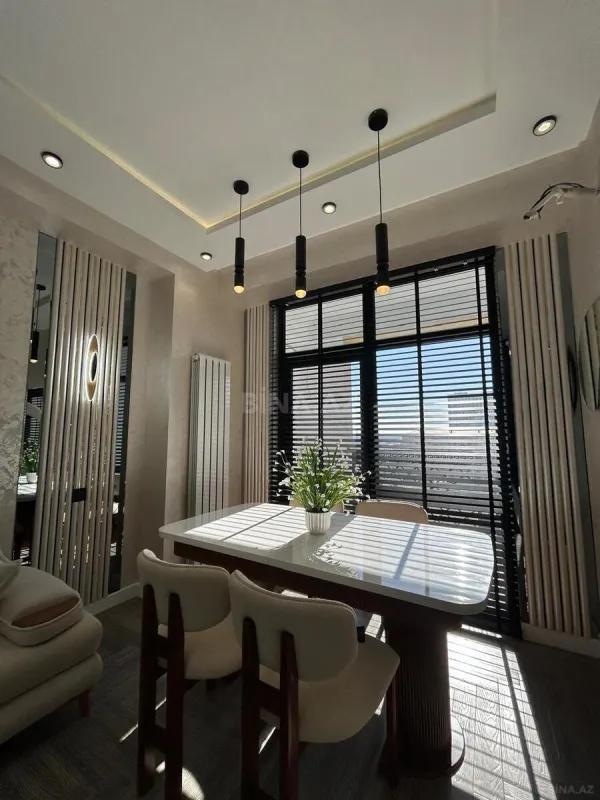 Satılır 2 otaqlı mənzil 65 m²