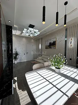 Satılır 2 otaqlı mənzil 65 m²