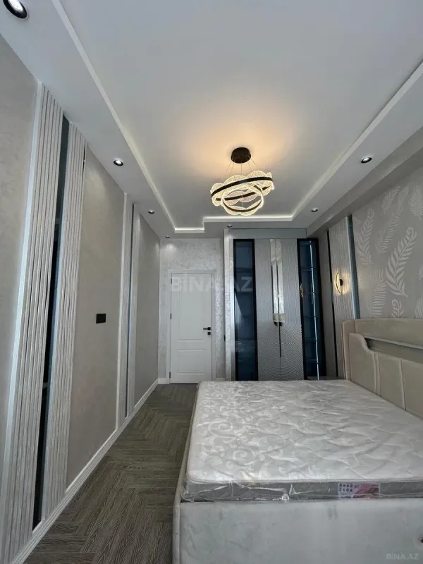 Satılır 2 otaqlı mənzil 65 m²