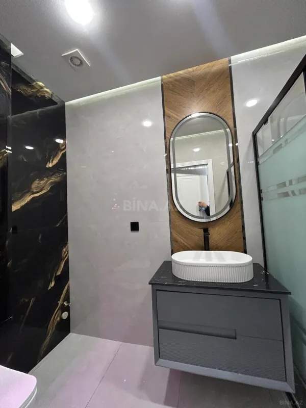 Satılır 2 otaqlı mənzil 65 m²