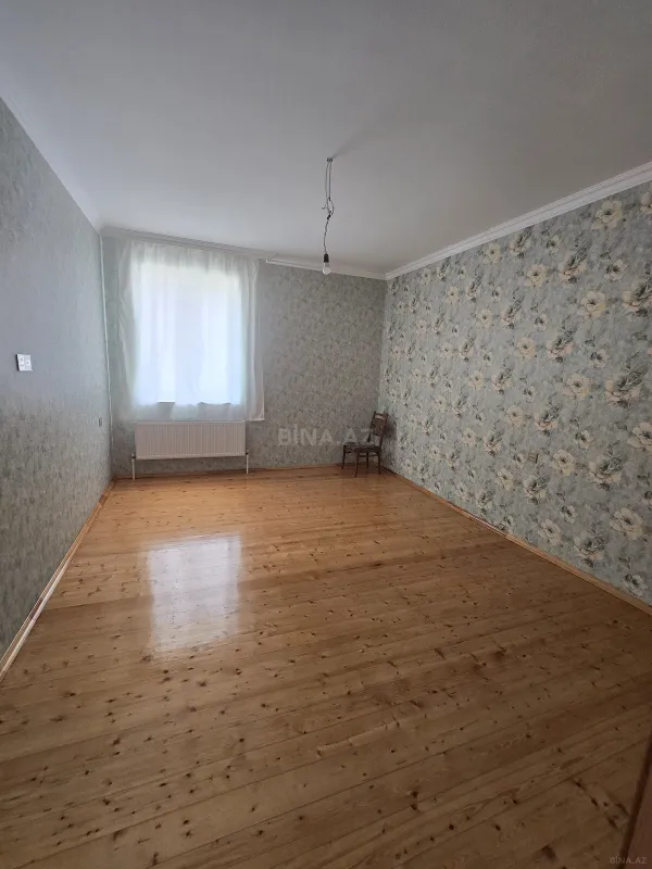 Satılır 4 otaqlı həyət evi 230 m²