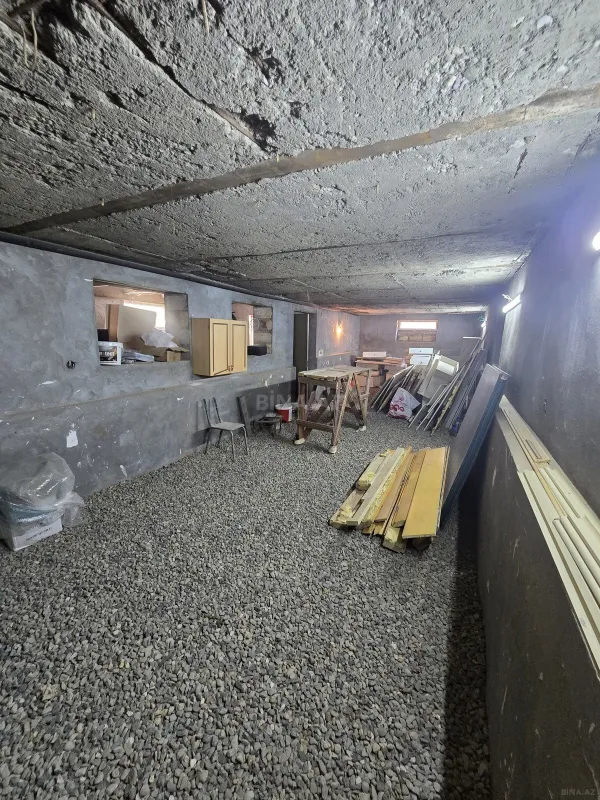 Satılır 4 otaqlı həyət evi 230 m²