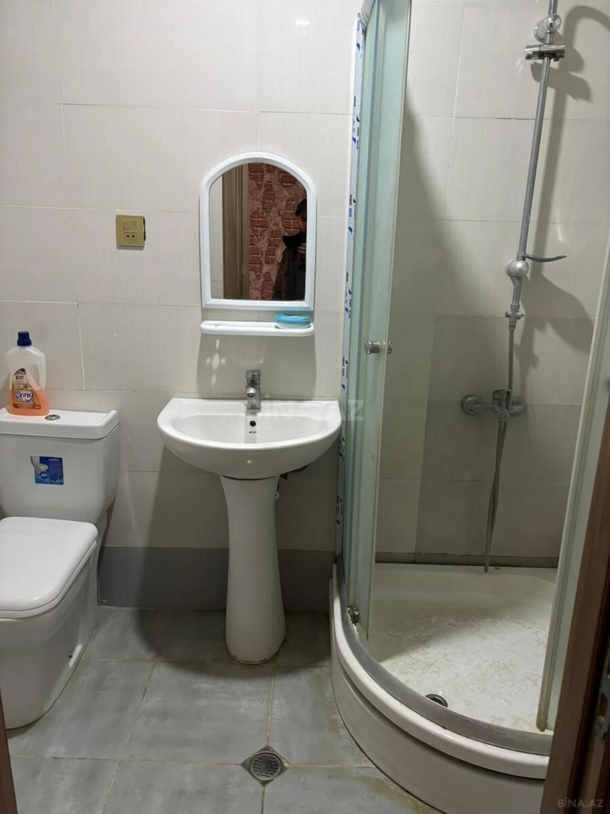 Satılır 2 otaqlı mənzil 65 m²