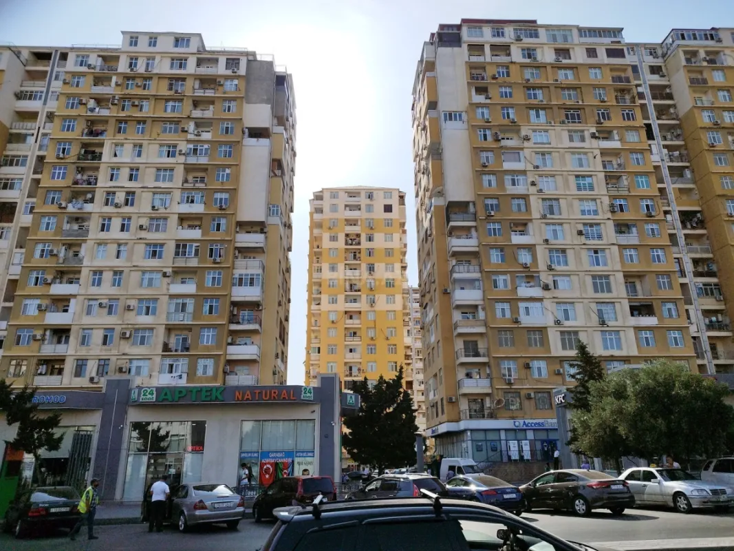 Satılır 2 otaqlı mənzil 55 m²
